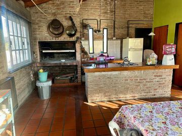 VENTA CASA 3 AMBIENTES CON QUINCHO LUGANO AP CRED!