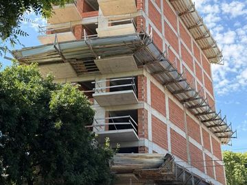 Venta monoamb con balcón  en Villa Ortúzar
