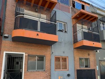 VENTA PH DE 2 AMB C/TERRAZA FLORES- APTO CREDITO