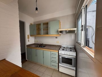 VENTA PH DE 2 AMB C/TERRAZA FLORES- APTO CREDITO