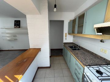 VENTA PH DE 2 AMB C/TERRAZA FLORES- APTO CREDITO
