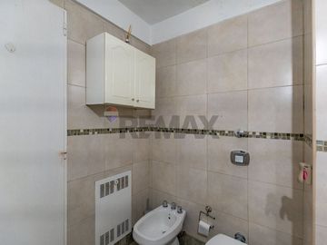 VENTA DPTO 3 AMB Y DEPENDENCIA PARQUE CHACABUCO