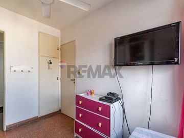 VENTA DPTO 3 AMB Y DEPENDENCIA PARQUE CHACABUCO