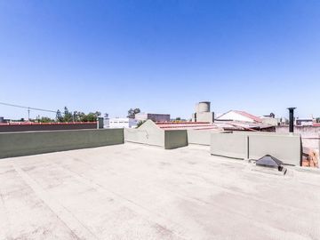 VENTA CASA Y DEPOSITO - LANUS OESTE