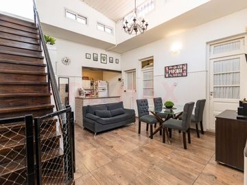 VENTA PH 4 AMB CON TERRAZA Y PARRILLA EN POMPEYA
