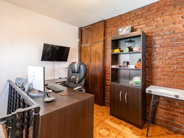 VENTA PH 4 AMB CON TERRAZA Y PARRILLA EN POMPEYA
