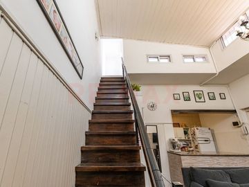 VENTA PH 4 AMB CON TERRAZA Y PARRILLA EN POMPEYA