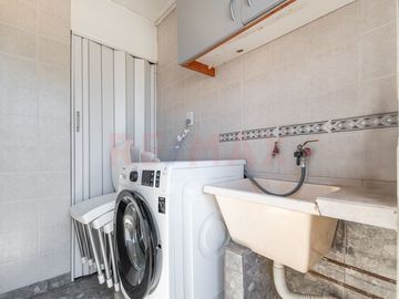 VENTA PH 4 AMB CON TERRAZA Y PARRILLA EN POMPEYA