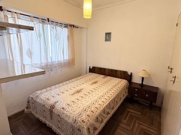 VENTA 2 AMB CON COCHERA ZONA ALDREY