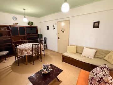 VENTA 2 AMB CON COCHERA ZONA ALDREY
