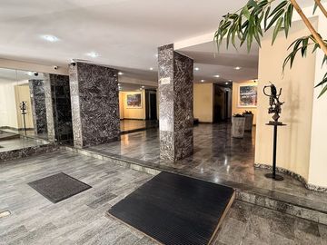 VENTA 2 AMB CON COCHERA ZONA ALDREY