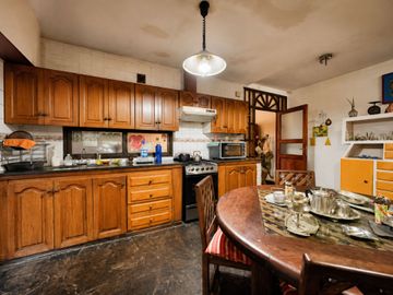 Casa en venta 3 dormitorios  La Plata, San Carlos