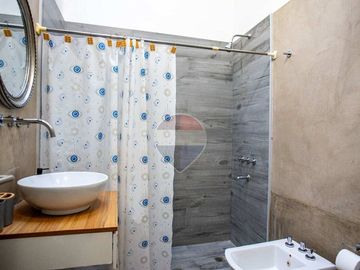 Venta Casa en Cariló 2 casas independientes renta