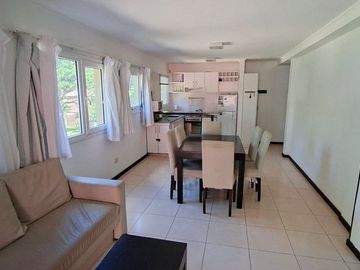 Departamento a la Venta en Pinamar con Piscina