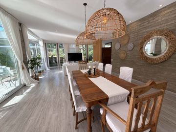 Casa en Venta en PINAMAR Barrio Álamos 5 ambientes