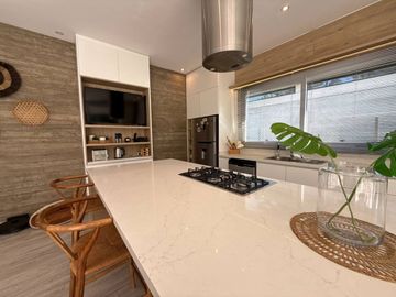 Casa en Venta en PINAMAR Barrio Álamos 5 ambientes