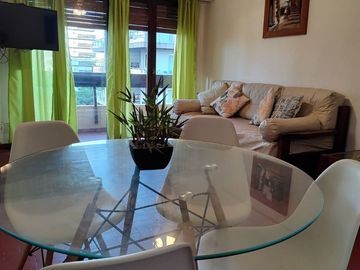 DEPARTAMENTO EN VENTA CENTRO DE PINAMAR CON GAS
