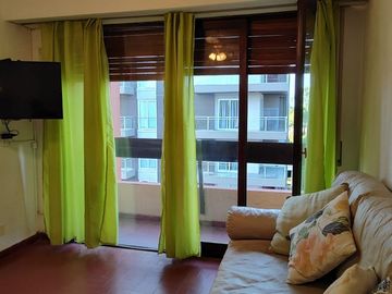 DEPARTAMENTO EN VENTA CENTRO DE PINAMAR CON GAS