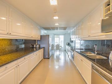 Venta Nuñez Chateau Libertador 4 ambientes
