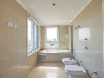 Venta Nuñez Chateau Libertador 4 ambientes