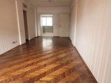 Depto 4 ambientes venta con Cochera Ramos Mejia