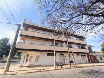 VENTA COMPLEJO DE 12 DEPTOS. EXCELENTE INVERSORES!