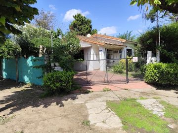 VENTA CASA DE 3 AMBIENTES PASO DEL REY APTO CREDIT