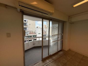 ALQUILER DE PISO completo coorporativo 6 oficinas