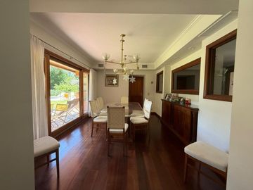 Casa en venta, lote al golf-Country El Ombú Ezeiza
