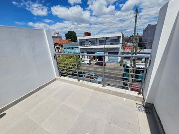 VENTA DEPARTAMENTO 2 AMIENTES C/ TERRAZA FINANCIA