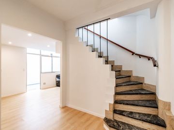 VTA. CASA 4 AMB C/CHOCH.VILLA ORTUZAR APTA CREDITO