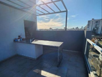 Monoambiente con Balcón - Hermosa y luminosa vista