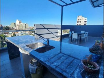 Monoambiente con Balcón - Hermosa y luminosa vista