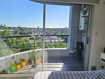 Monoambiente con Balcón - Hermosa y luminosa vista