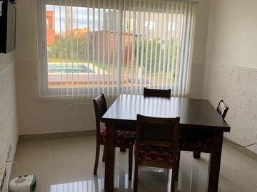 Venta Casa 5 amb pileta B. Santa Rita Canning