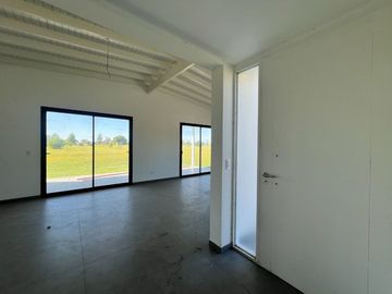 CASA EN VENTA LOBOS 2 DORMITORIOS LA FEDERALA