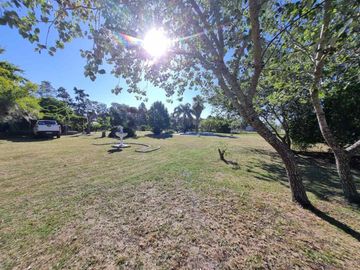 CASA QUINTA - LOTE EN VENTA LOS TALAS PILETA