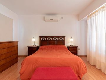 CASA VENTA QUILMES 5 AMBIENTES JARDIN APTA CREDITO