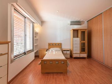 CASA VENTA QUILMES 5 AMBIENTES JARDIN APTA CREDITO