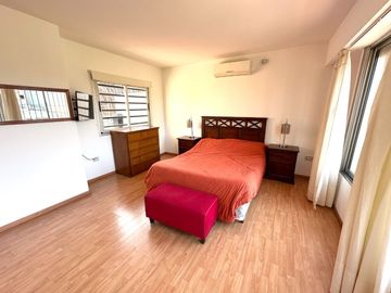 CASA VENTA QUILMES 5 AMBIENTES JARDIN APTA CREDITO