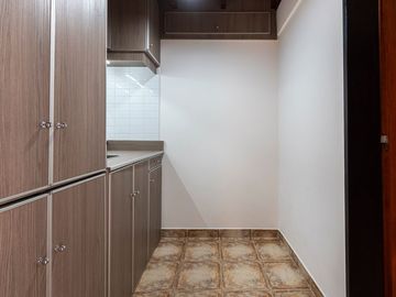 CASA VENTA QUILMES 5 AMBIENTES JARDIN APTA CREDITO