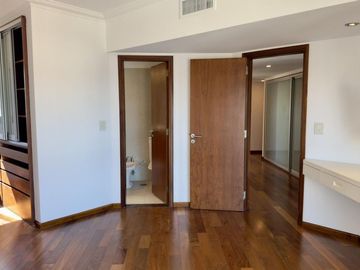 VENTA PISO EXCLUSIVO DE CATEGORIA. 4 DORMITORIOS