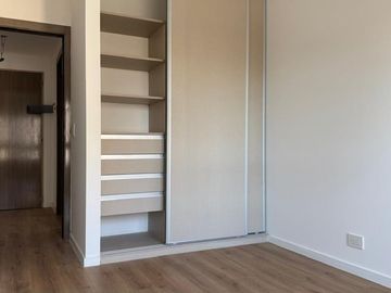 DEPARTAMENTO 3 AMB. C/FRENTE CON BALCÓN A ESTRENAR