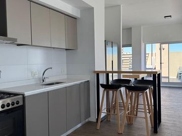 DEPARTAMENTO 3 AMB. C/FRENTE CON BALCÓN A ESTRENAR