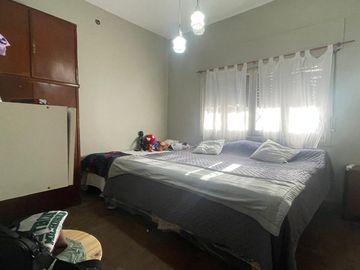 Casa 4 AMBIENTES + DEPTO 2 AMBIENTES EN BLOCK!!!
