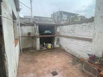 Casa 4 AMBIENTES + DEPTO 2 AMBIENTES EN BLOCK!!!