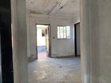 VTA Galpón- Dpto 3amb-Coch-Patio/Marmol 464_Lanus