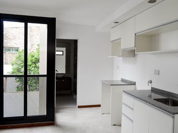 VENTA DEPARTAMENTO DE PASILLO - JM de ROSAS 1239
