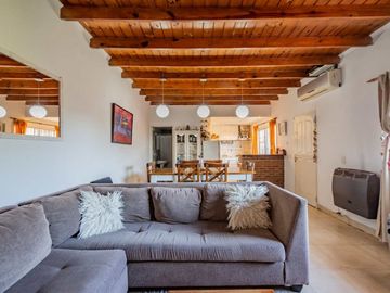 Casa 2 Dorm c/ Parque y Parrilla – Guernica