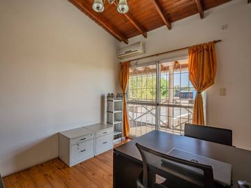 Casa 2 Dorm c/ Parque y Parrilla – Guernica
